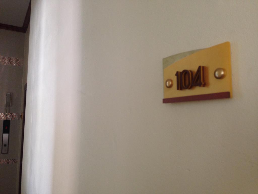Np Residence ناخون فانوم المظهر الخارجي الصورة