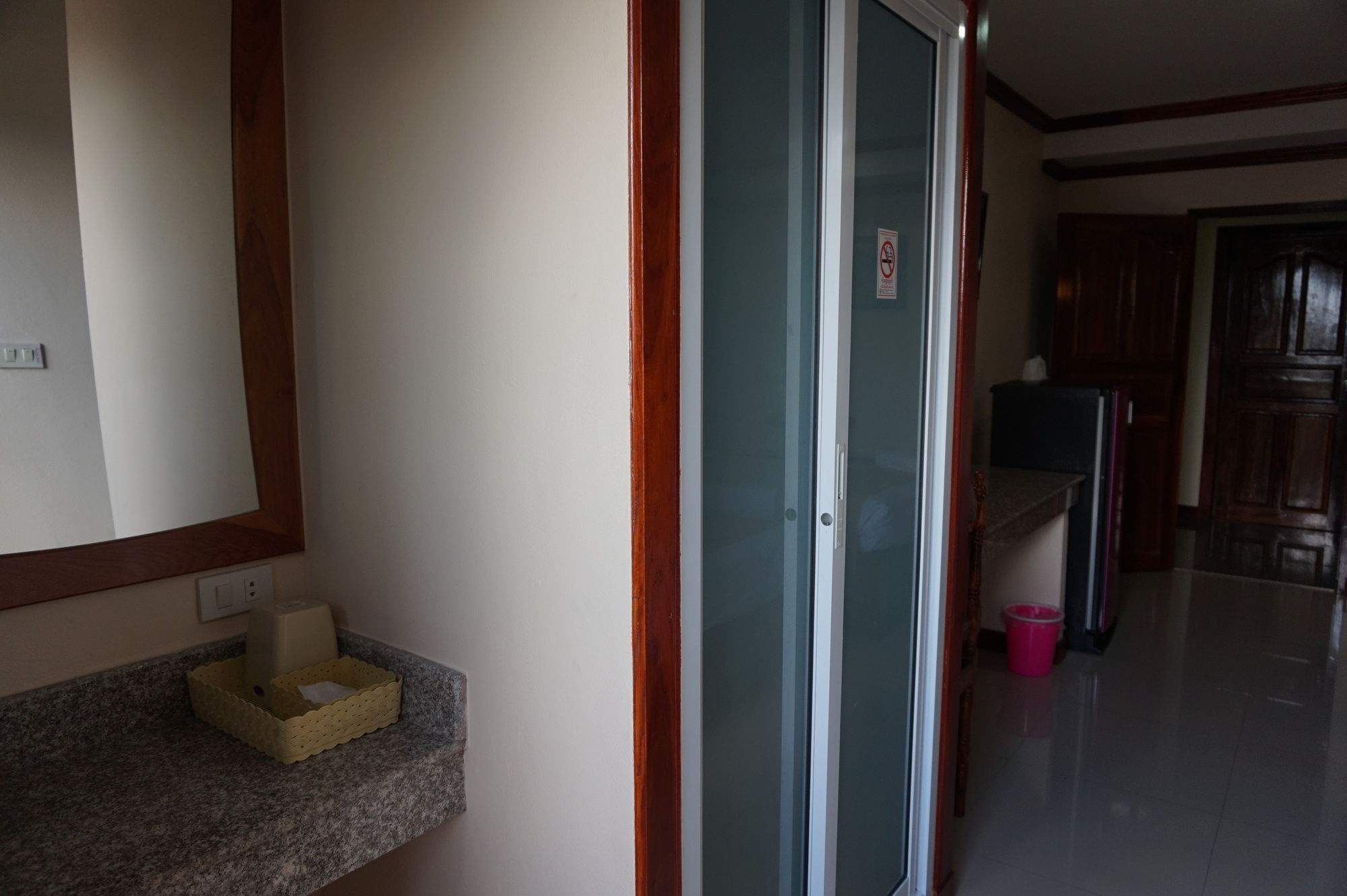 Np Residence ناخون فانوم المظهر الخارجي الصورة