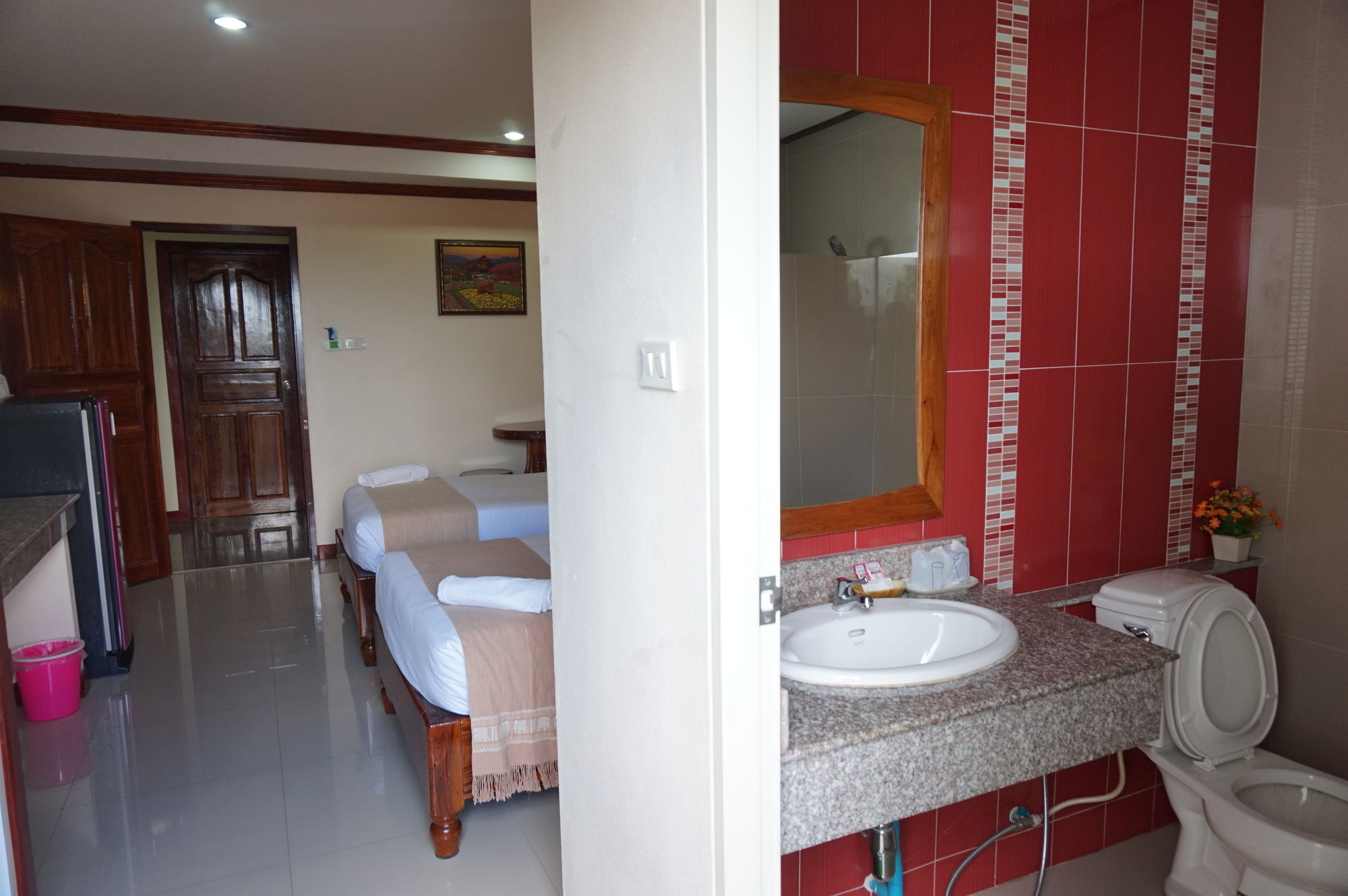 Np Residence ناخون فانوم المظهر الخارجي الصورة